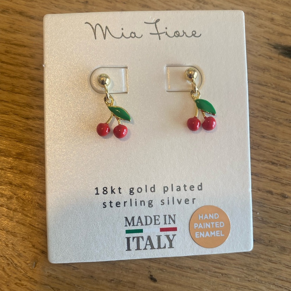 Mia‎ Fiore 18kt gold plated Cherry Leaf Pierced Earrings Red Green NWT